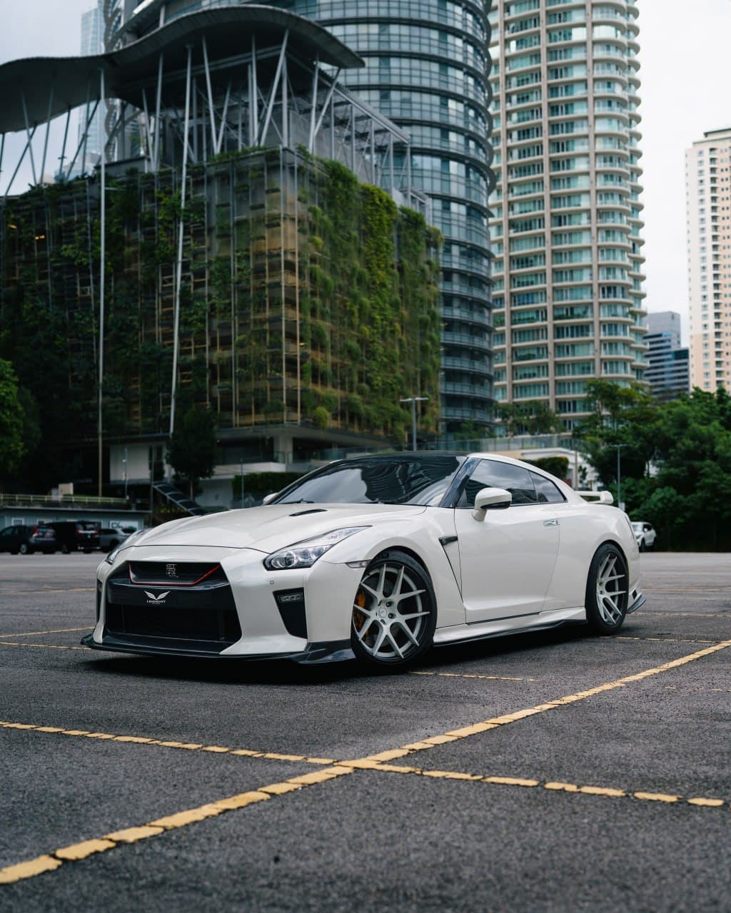 2022 Nissan GT-R R35 available for sports car hire in Kuala Lumpur